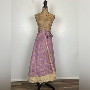 Wevez Fashion Clothing Silk Blend Maxi Wrap Skirt Free Size Floral Reversible‎